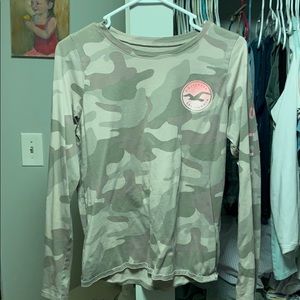 Long sleeve camo graphic tee